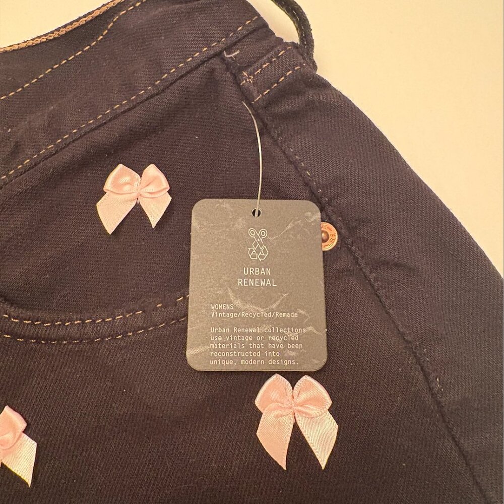 Urban Renewal Remade Bow Denim Short - Picture 3 of 4